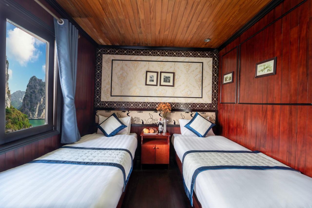 Legend Cruise Hotel ฮาลอง ภายนอก รูปภาพ