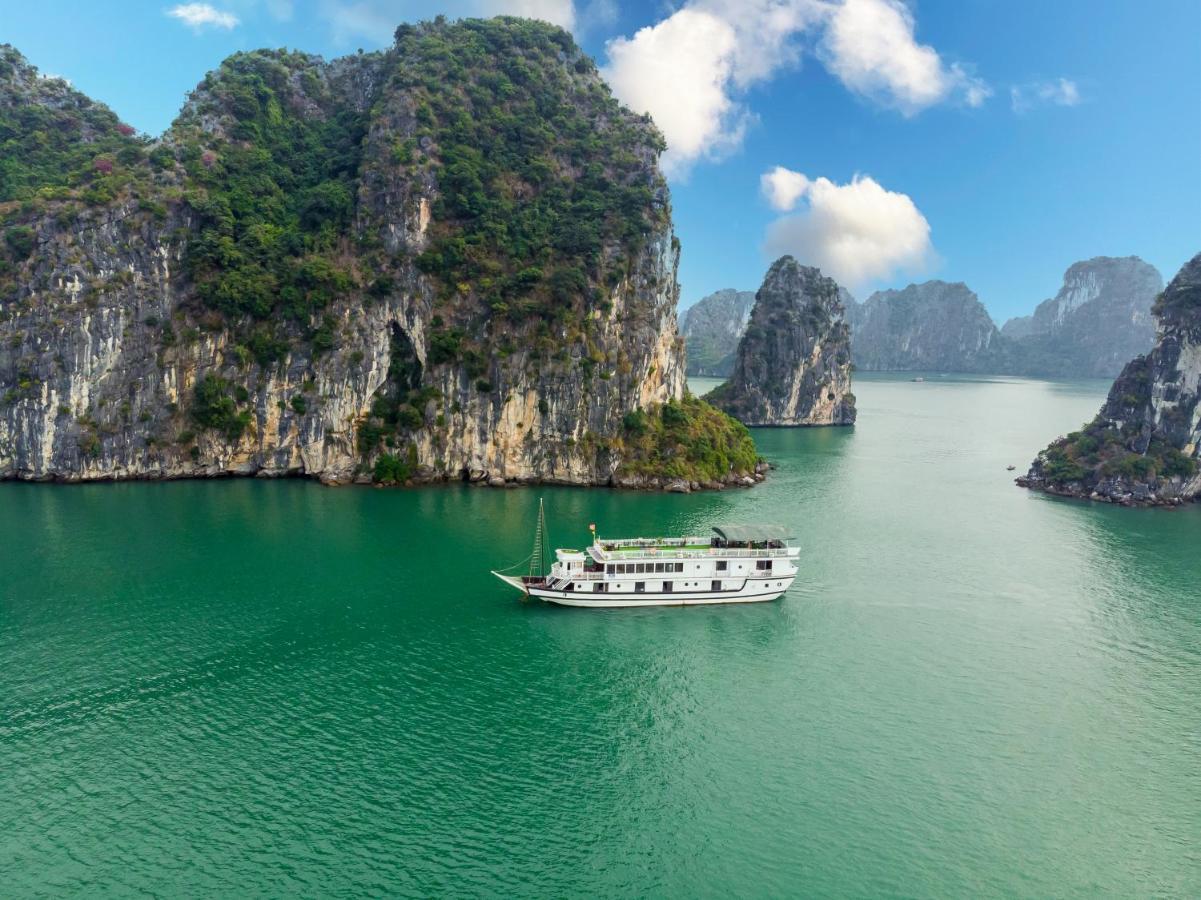 Legend Cruise Hotel ฮาลอง ภายนอก รูปภาพ