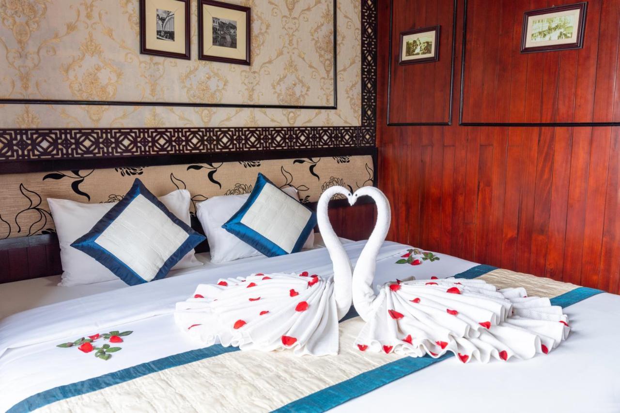 Legend Cruise Hotel ฮาลอง ภายนอก รูปภาพ